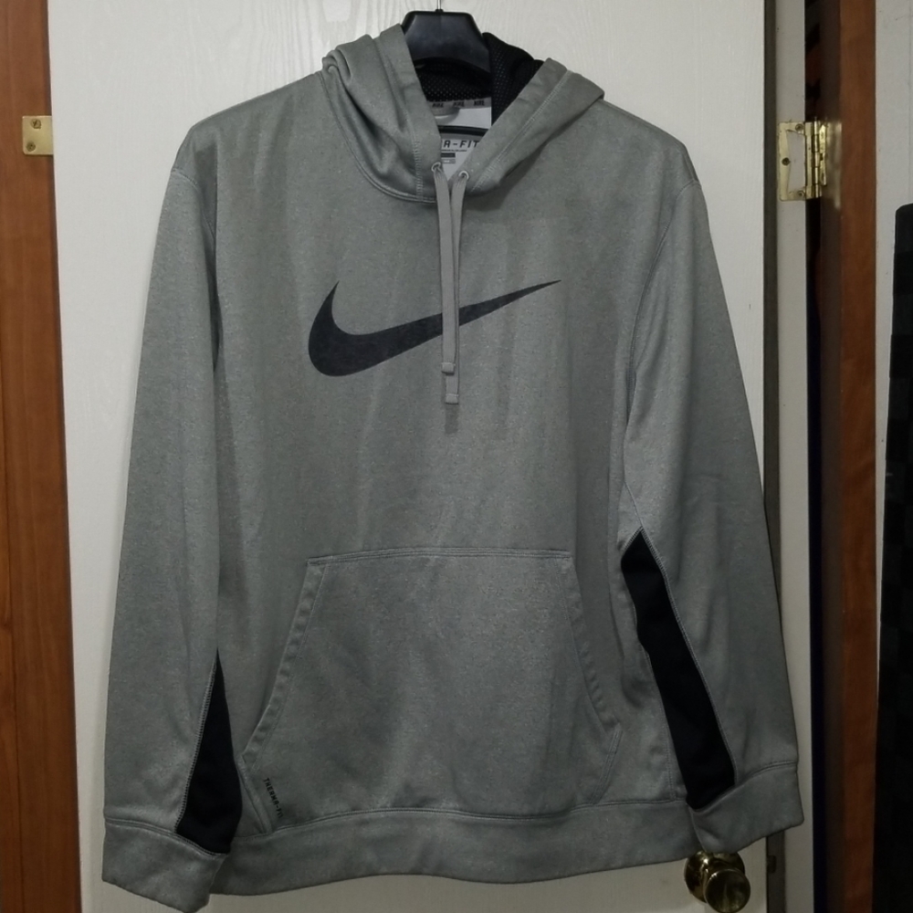 Nike Therma-Fit Hoodie